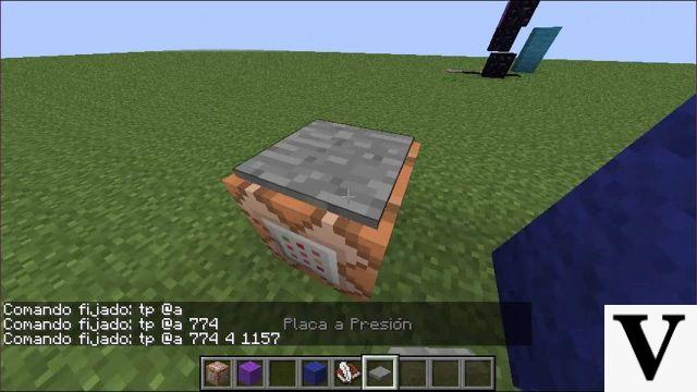 Teleportation in Minecraft: How to use the Tp command and tricks to control the world of Minecraft